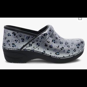 Size 40 Dansko 2.0 Shoes